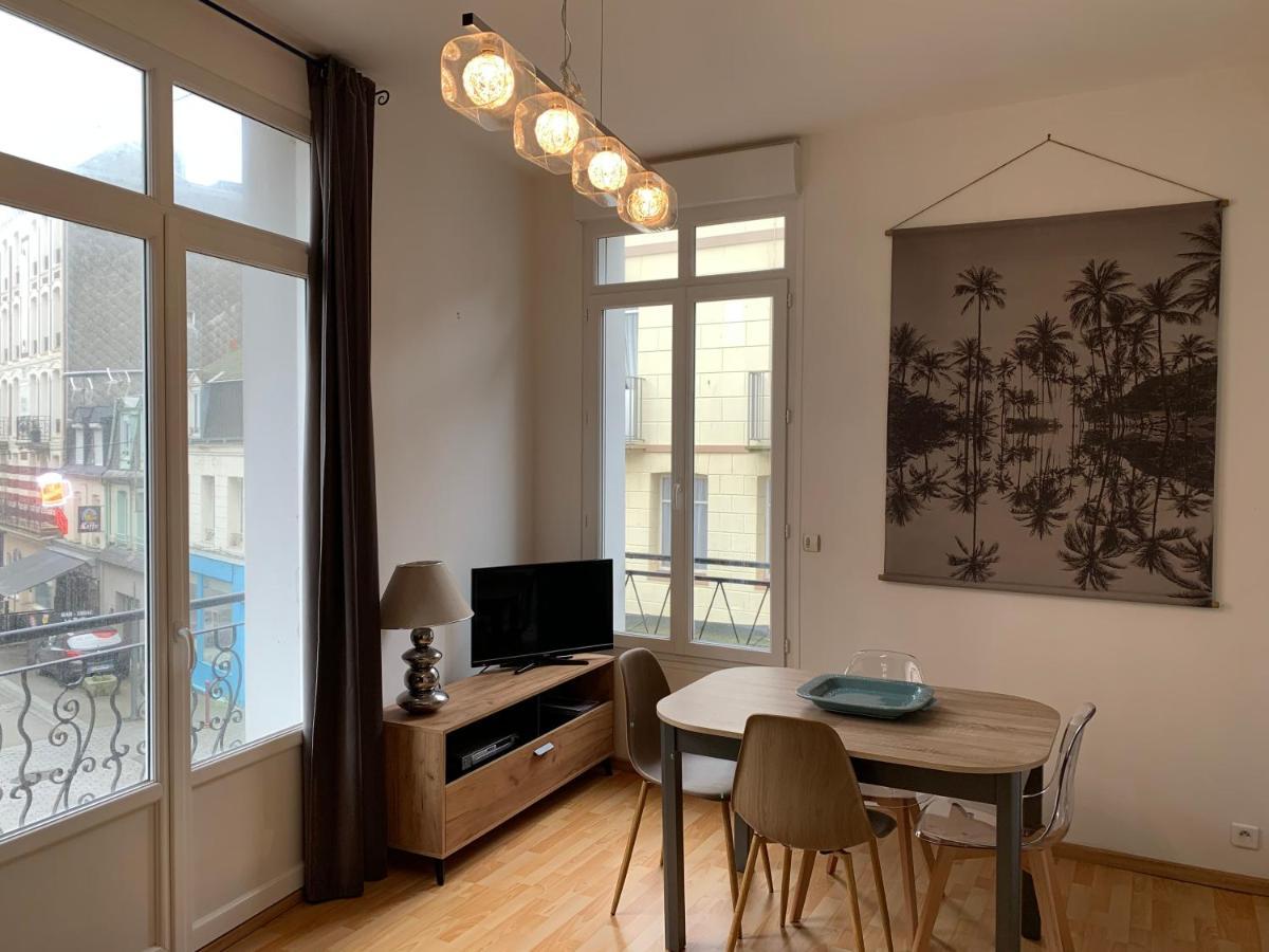 Appartement Le Balcon de Notre Dame Le Treport - Locations ISAHORA Extérieur photo